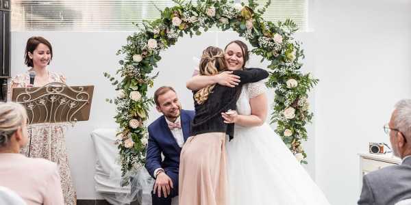 ceremonies-maries-emotion